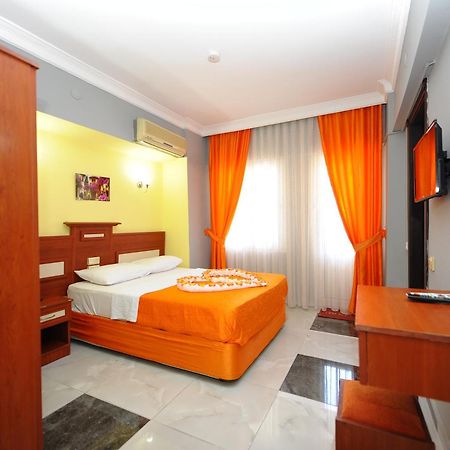 Kemalbutik Hotel Μαρμαρίς Εξωτερικό φωτογραφία