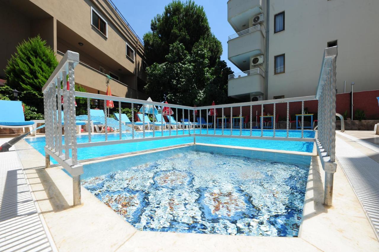 Kemalbutik Hotel Μαρμαρίς Εξωτερικό φωτογραφία
