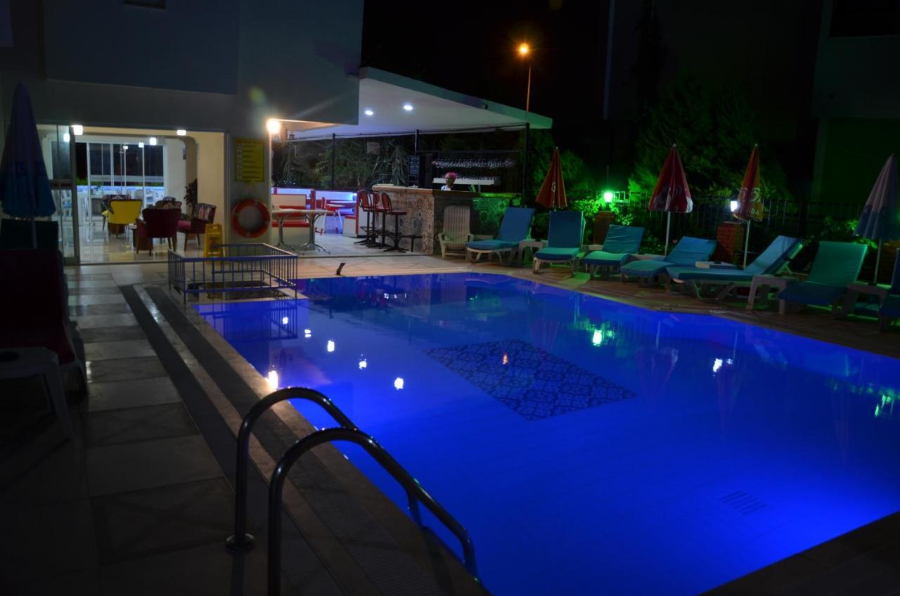 Kemalbutik Hotel Μαρμαρίς Εξωτερικό φωτογραφία